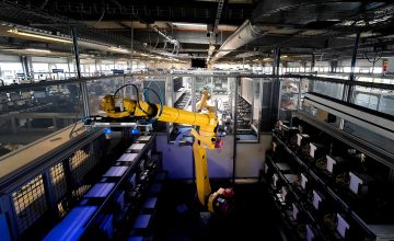 Nous développons des solutions robotisées et automatisées pour améliorer la rapidité des tests et minimiser le temps de traitement